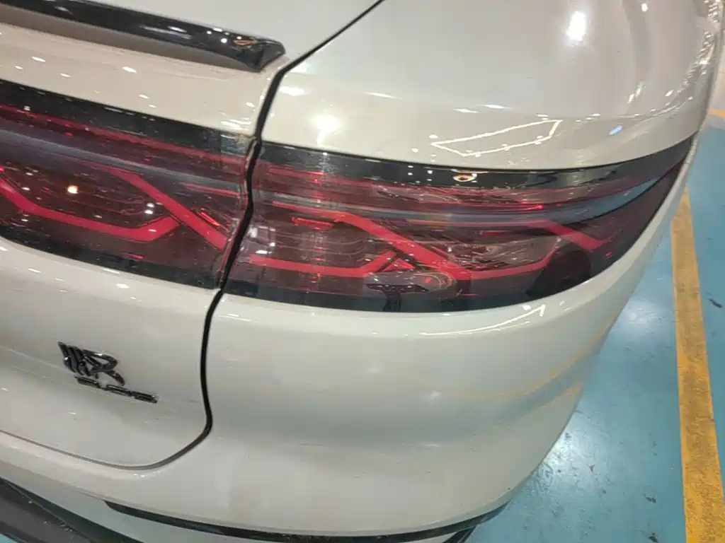 Фото 8 - BYD Han