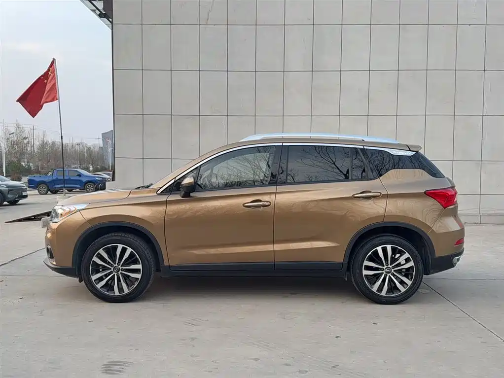 GAC Trumpchi Trumpchi GS4 2015 200T G-DCT Luxury Edition фото 16