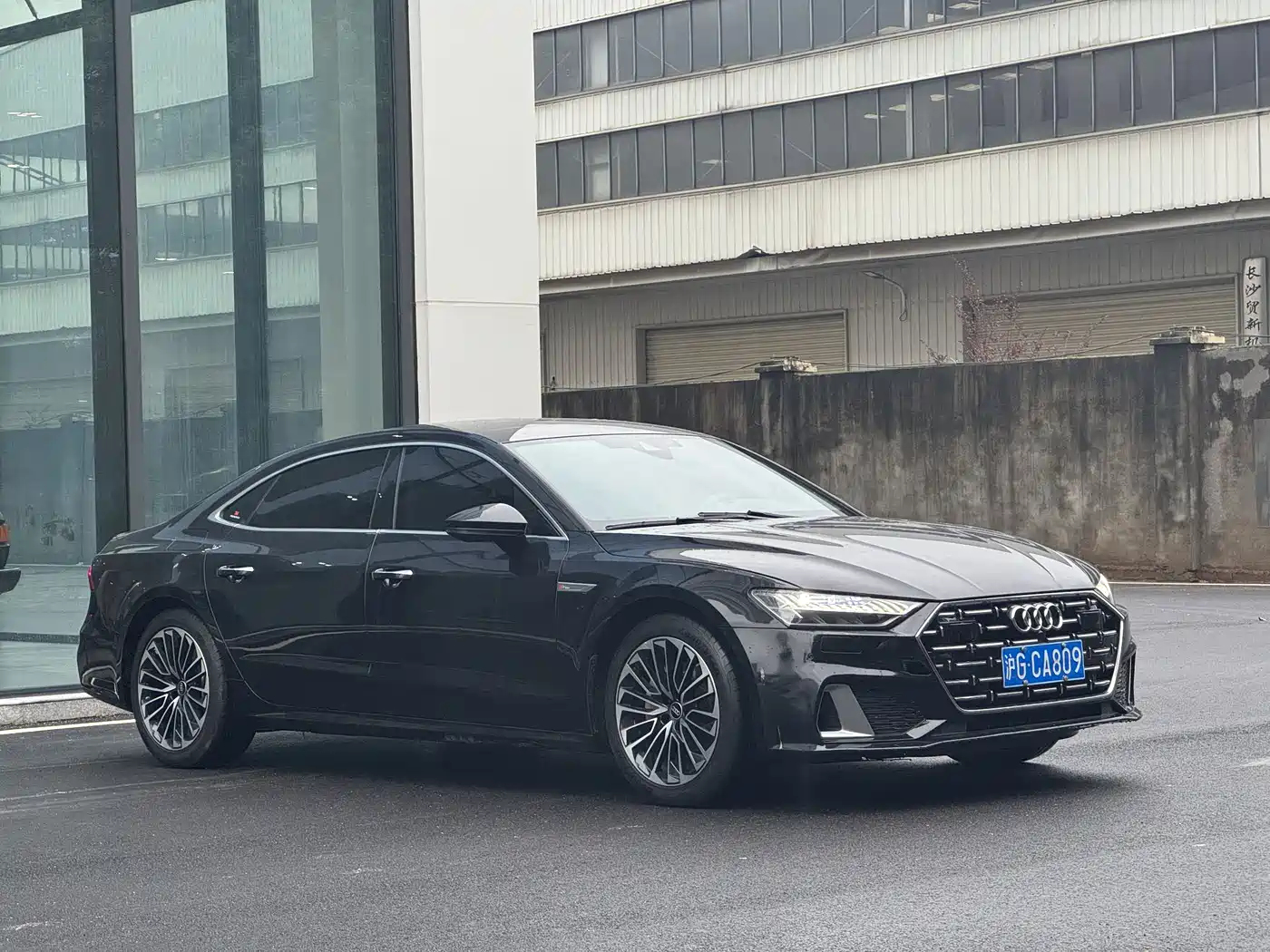 Audi A7L 2024 45 TFSI Luxury фото 6