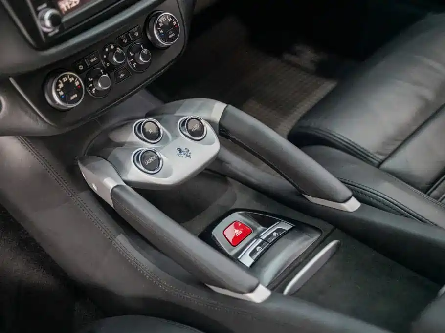 Ferrari FF 2012 6.3L V12 фото 10