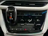 Фото 13 - Buick GL8