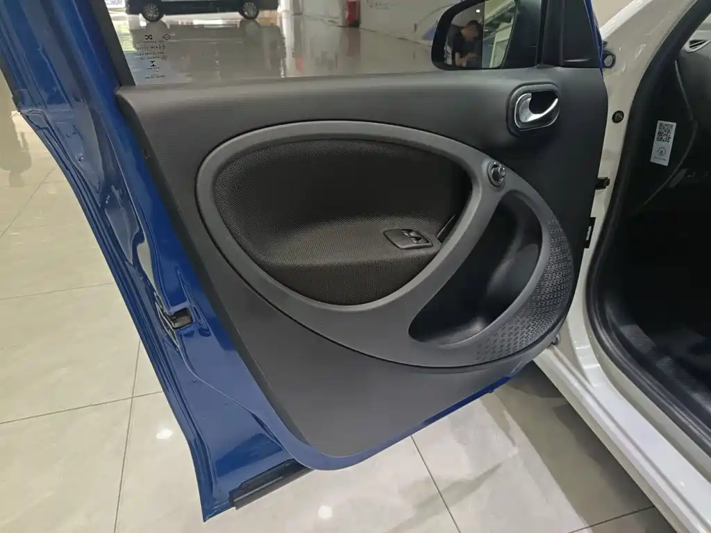 smart forfour 2018 2016 1.0L 52kW Passion Edition