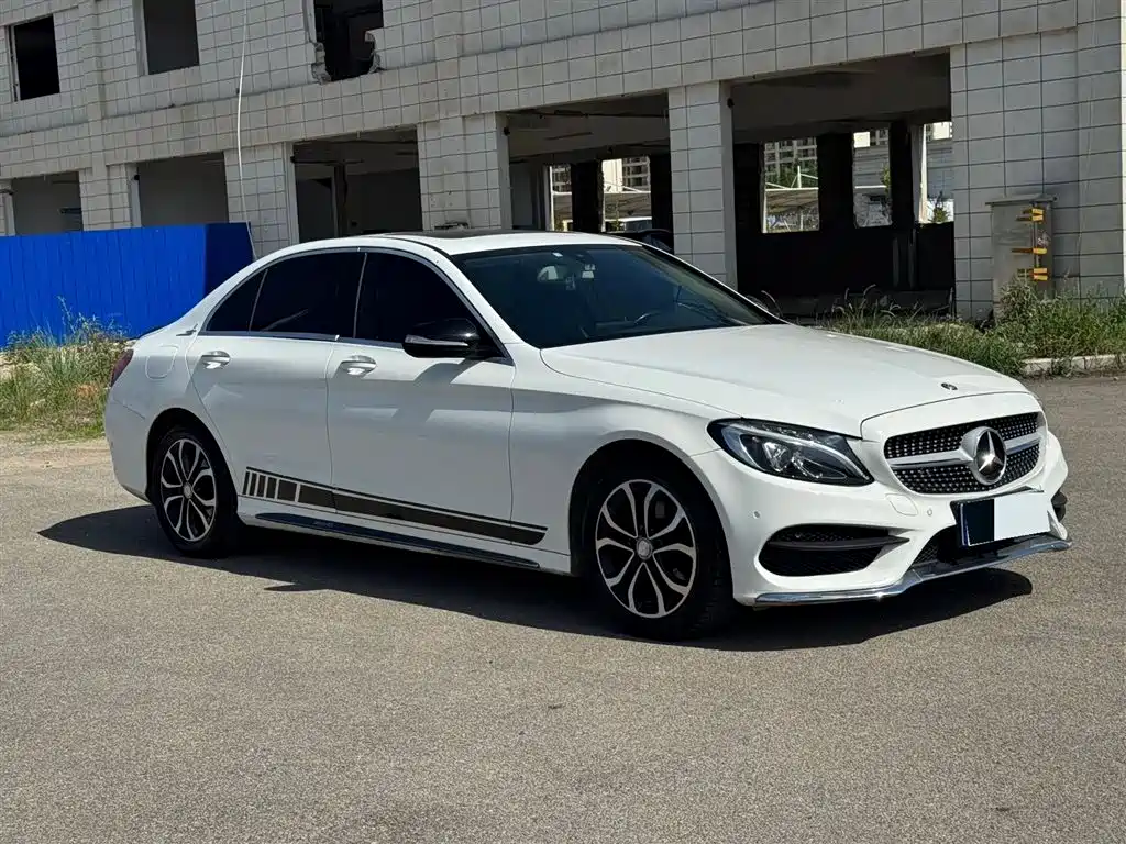 Mercedes-Benz C-Class 2016 C 180 L Sport фото 2