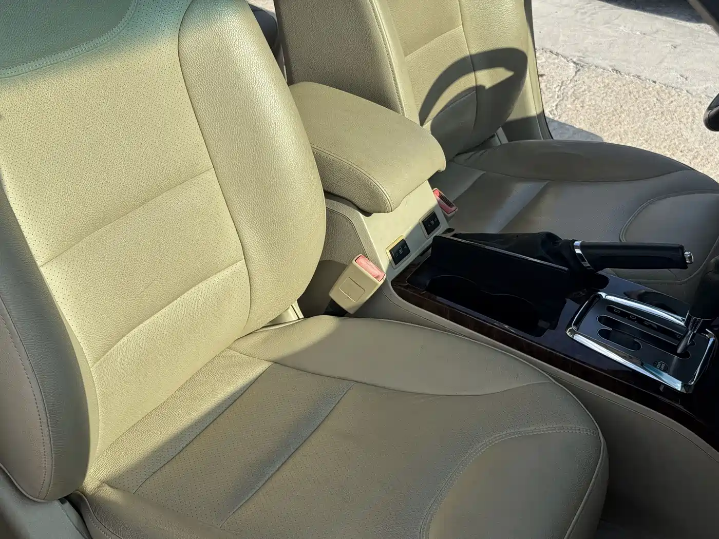 GAC Trumpchi Trumpchi GA5 2011 2.0L Automatic Premium Edition фото 24