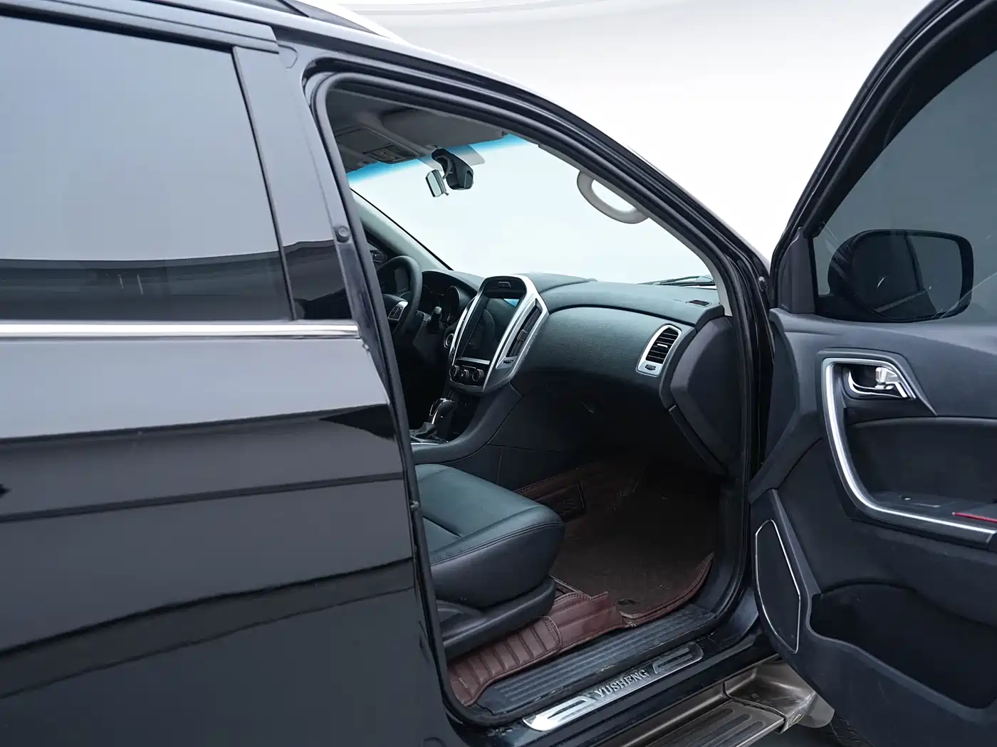 Jiangling Yusheng S350 2014 2013 2.4T Automatic 2WD Diesel Premium Luxury 5-seater