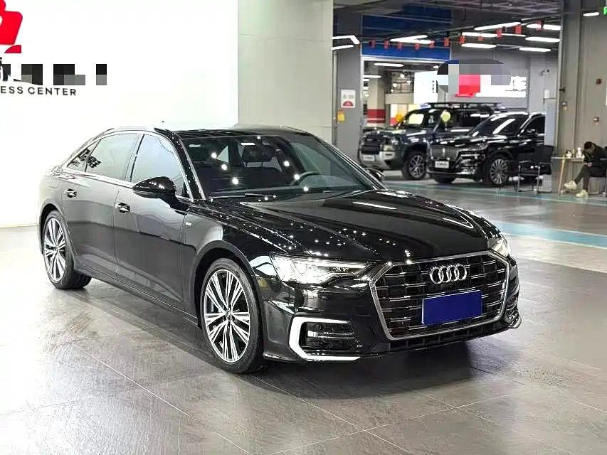 Audi A6L 2023 45 TFSI Premium Selection Dynamic фото 3