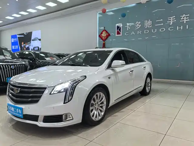 cadillac xts
