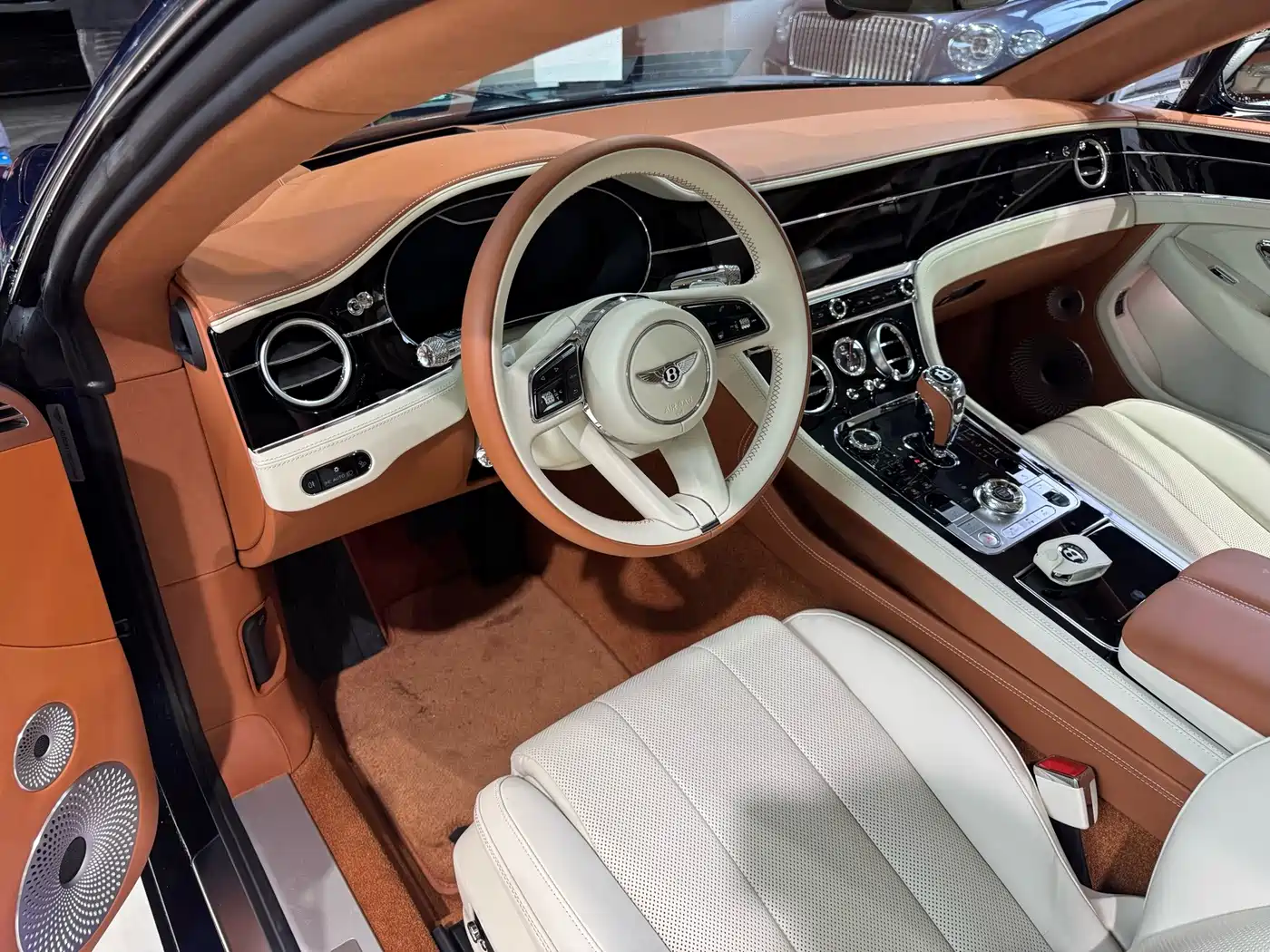 Bentley Continental 2025 2024 GT V8 Edition 8