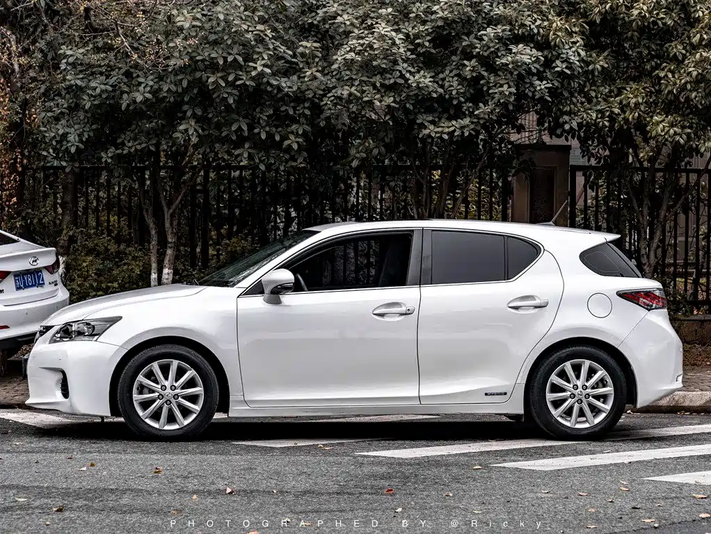 Lexus CT 2012 2012 Model CT200h Elite Edition
