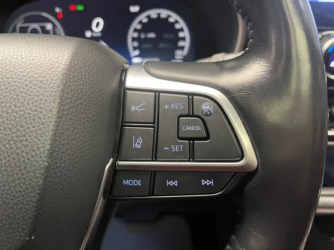 Toyota Crown Kluger 2021 2.5L HEV AWD Flagship Edition фото 21