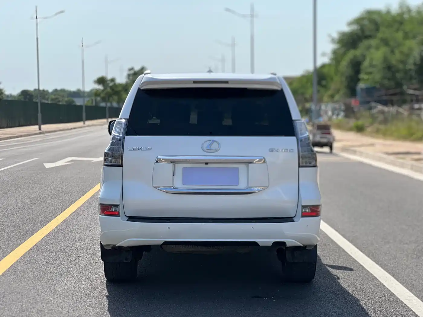 Фото 8 - Lexus GX