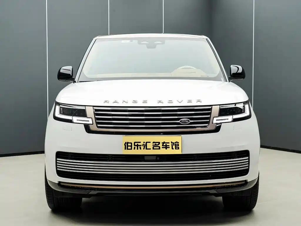 Photo 4 - Land Rover Range Rover