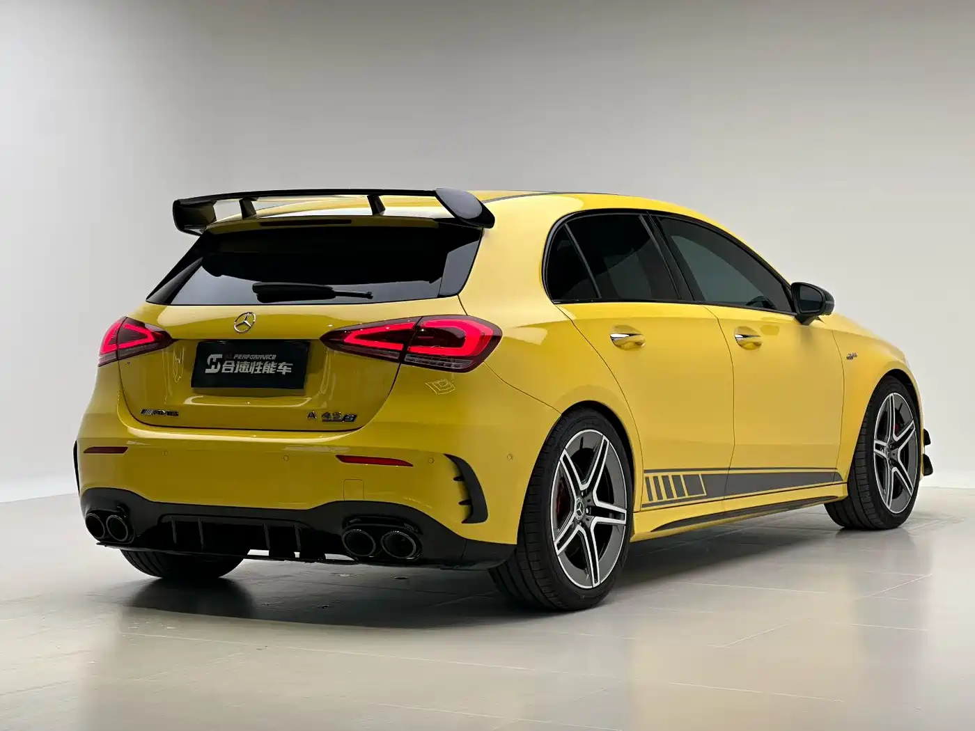 Mercedes-Benz A-Class AMG (Import) 2020 AMG A 45 S 4MATIC+ фото 7