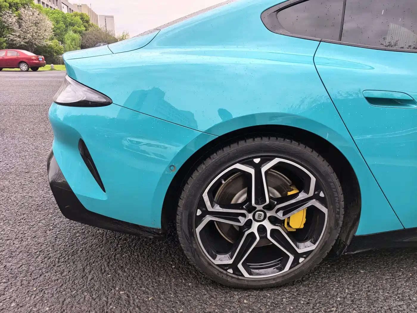 XIAOMI CAR XIAOMI SU7