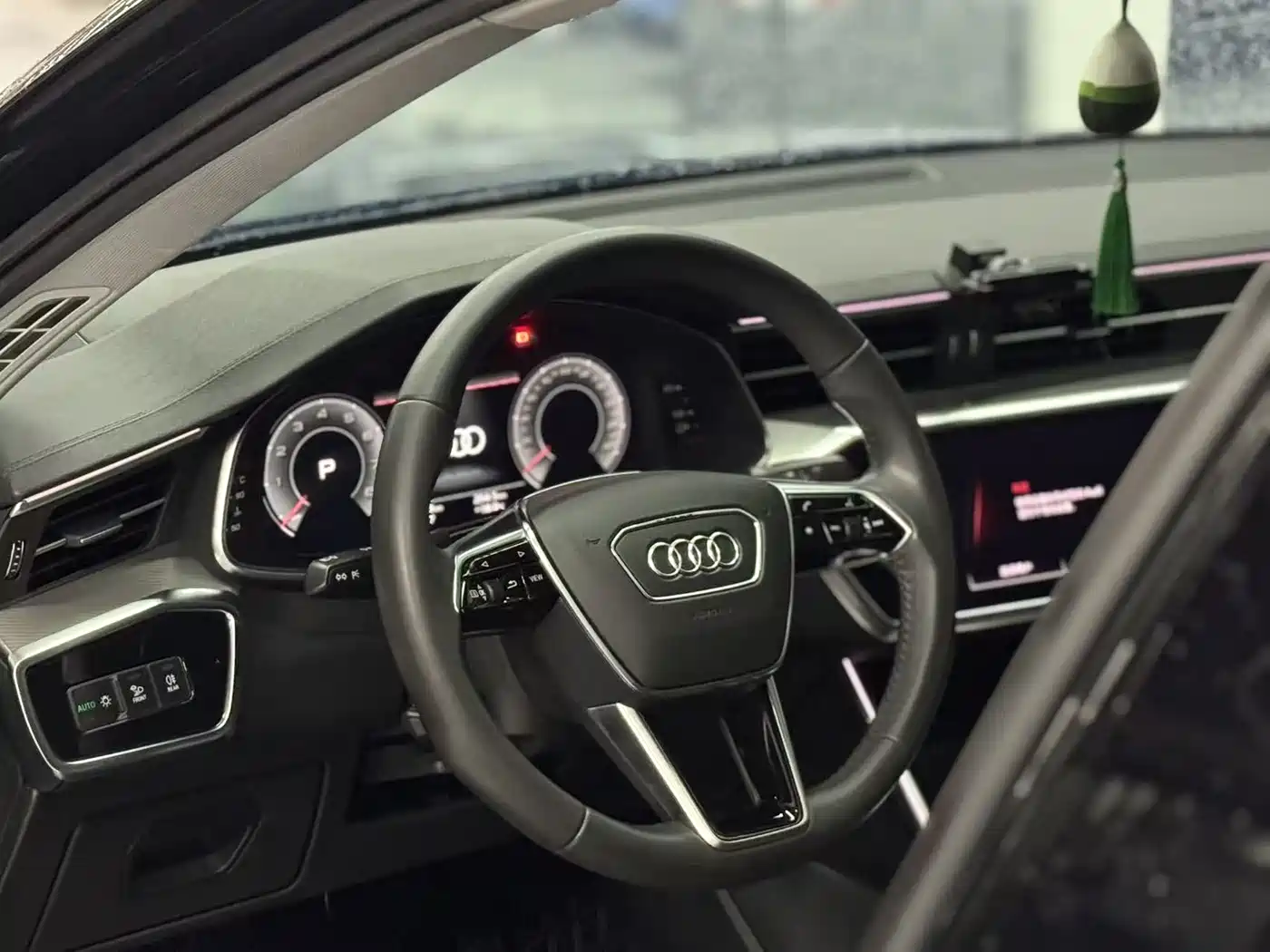 Audi A6L 2021 45 TFSI Exclusive Elegance фото 5