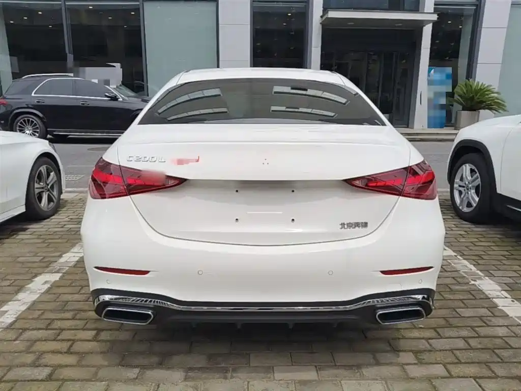 Mercedes-Benz C-Class 2023 C 200 L Sport фото 6