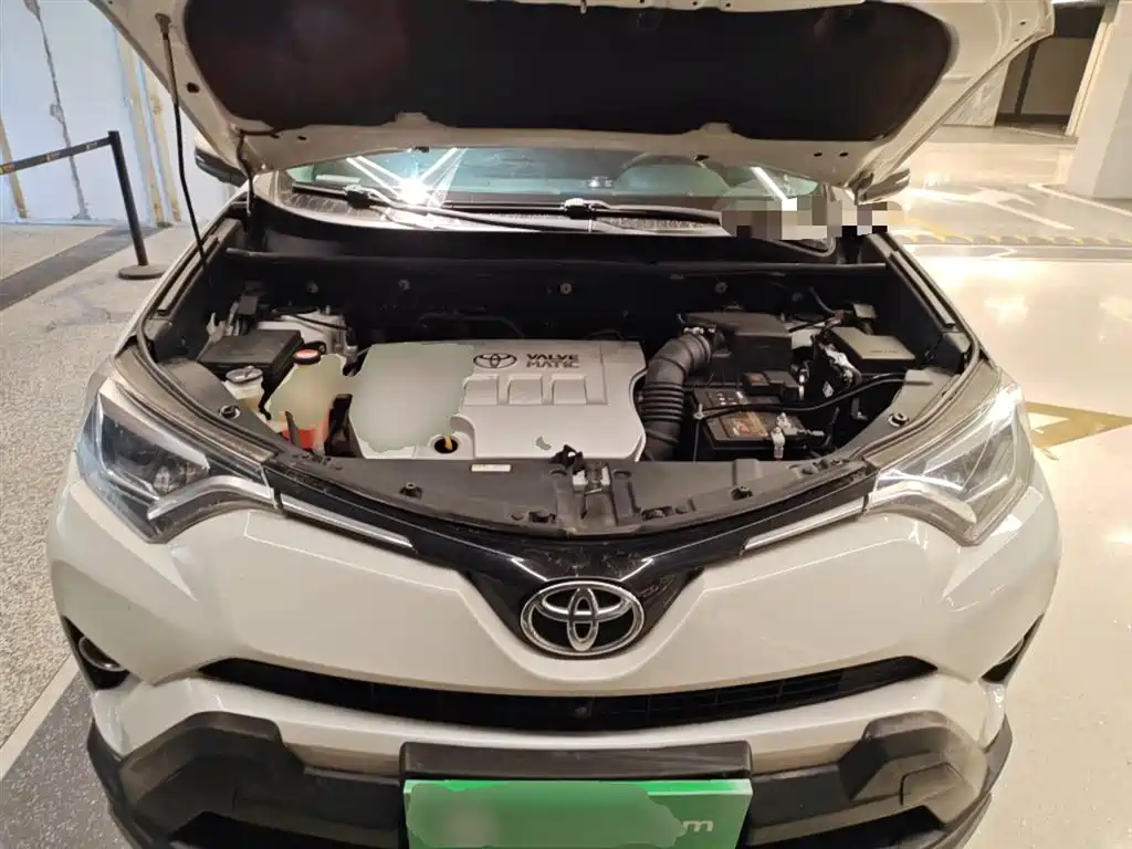 Toyota RAV4 Rongfang 2016 2.0L CVT 2WD Smart (China V) фото 11