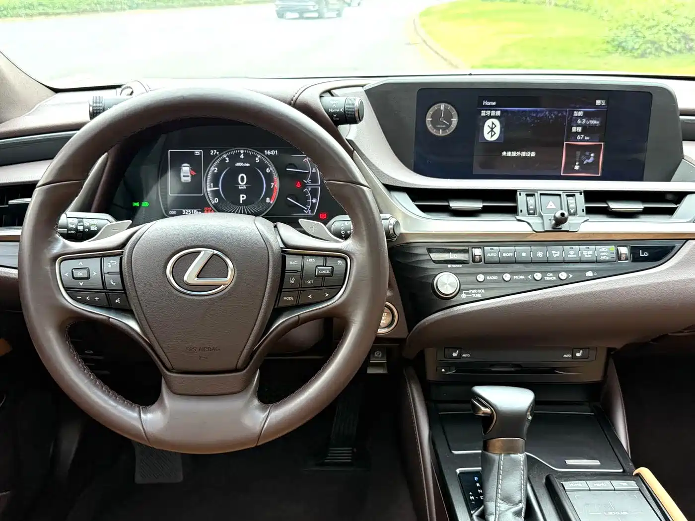 Lexus ES 2020 200 Excellence фото 12