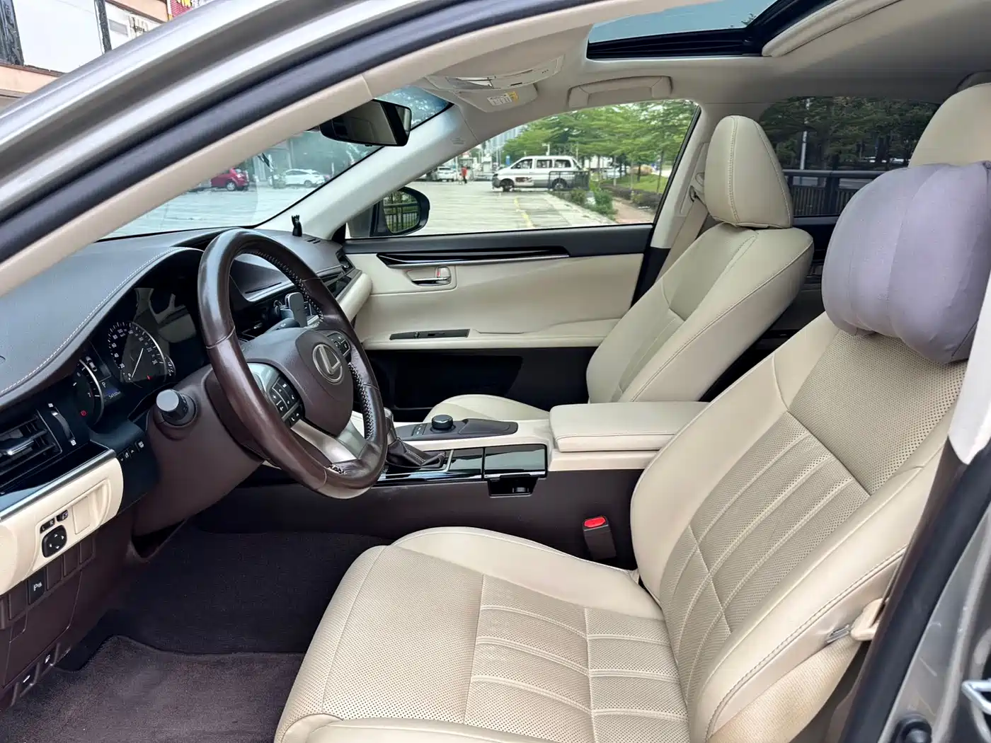 Lexus ES 2015 200 Elite Edition фото 4
