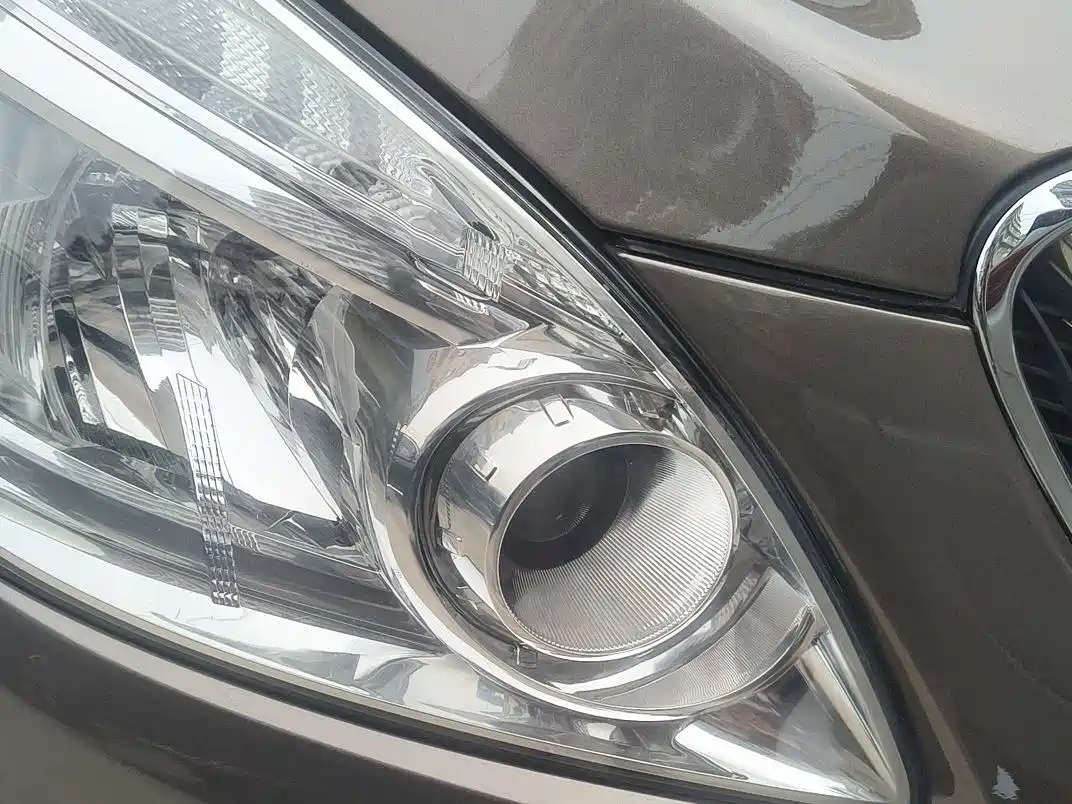 Buick GL8 2014 2.4L CT Luxury Business Comfort фото 11