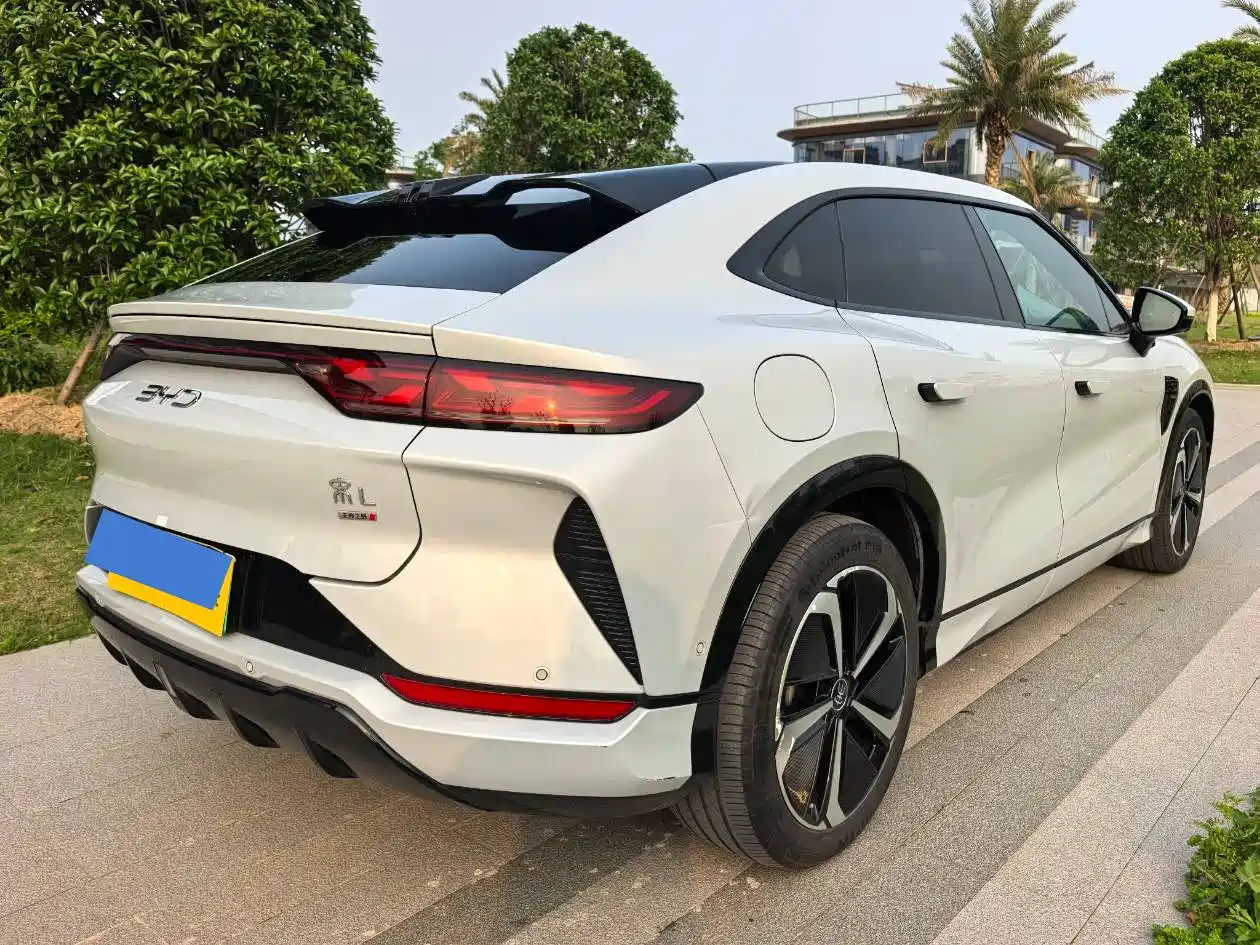 BYD SONG L EV