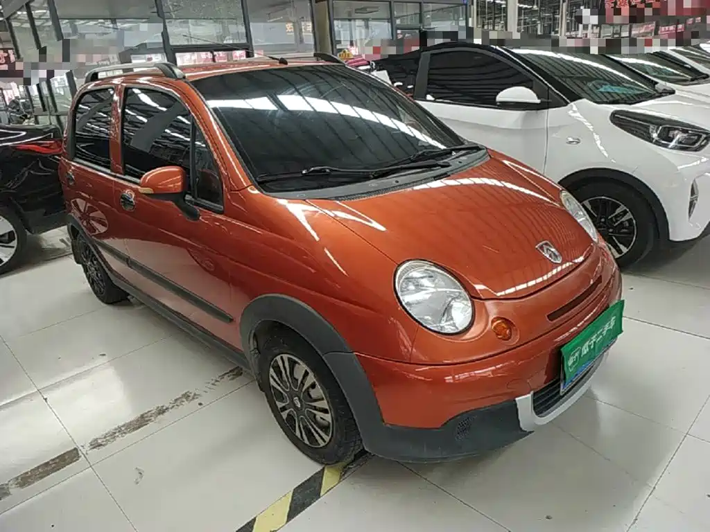 Baojun Lechi 2016 2012 Facelift 1.2L Manual Sport Premium