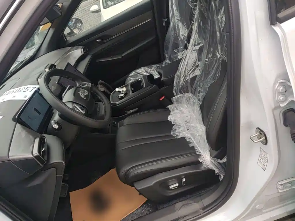 Dongfeng Aeolus Dongfeng Fengshen L7 2026 2025 430 Comfort