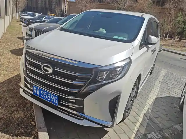GAC TRUMPCHI M8