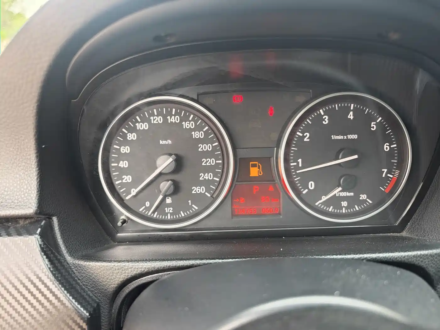 BMW 3 Series (Import) 2010 325i Luxury фото 21