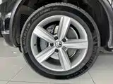 Фото 16 - Volkswagen Touareg