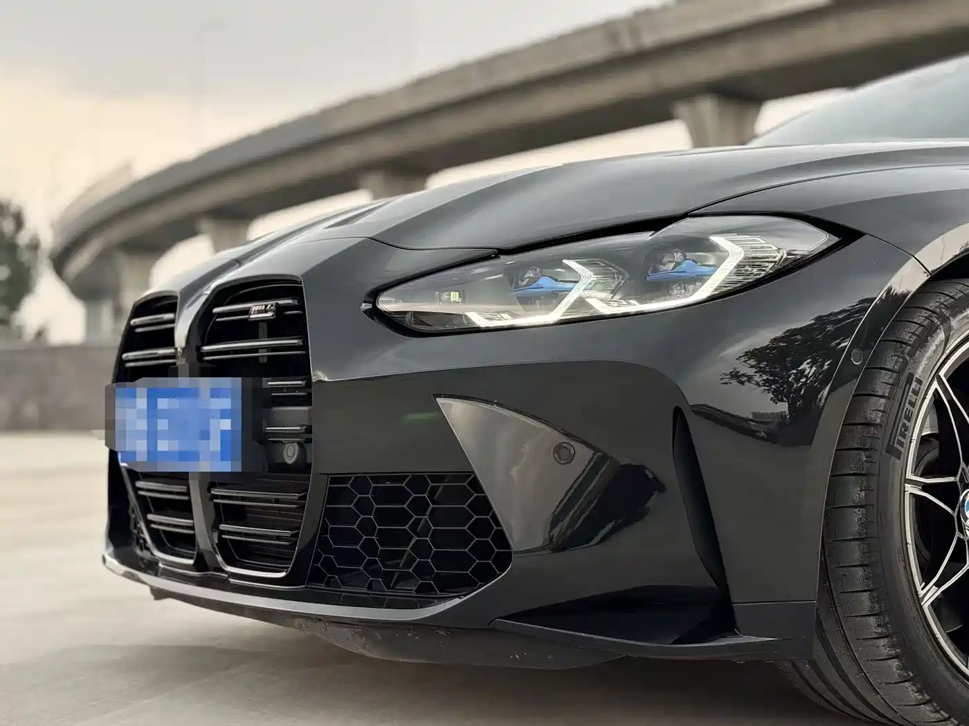 BMW M4 2023 M4 Coupe M xDrive Thunder Edition фото 4