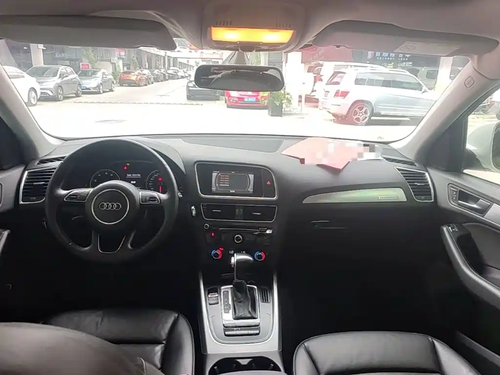 Audi Q5 2015 40 TFSI Technology фото 10