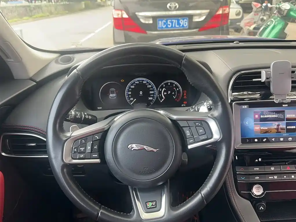 Jaguar F-PACE 2017 2018 2.0T 4WD R-Sport Edition