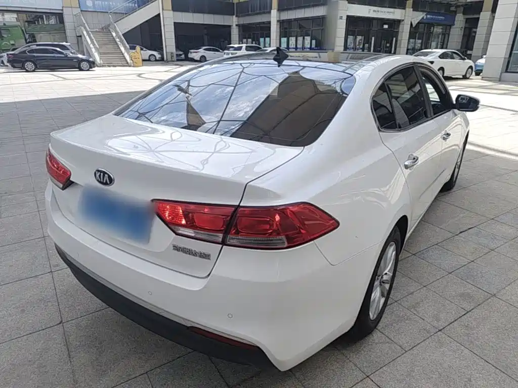 Kia K4 2015 2014 1.8L Automatic GLS
