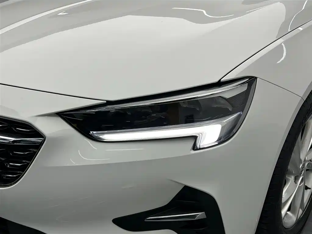 BUICK REGAL