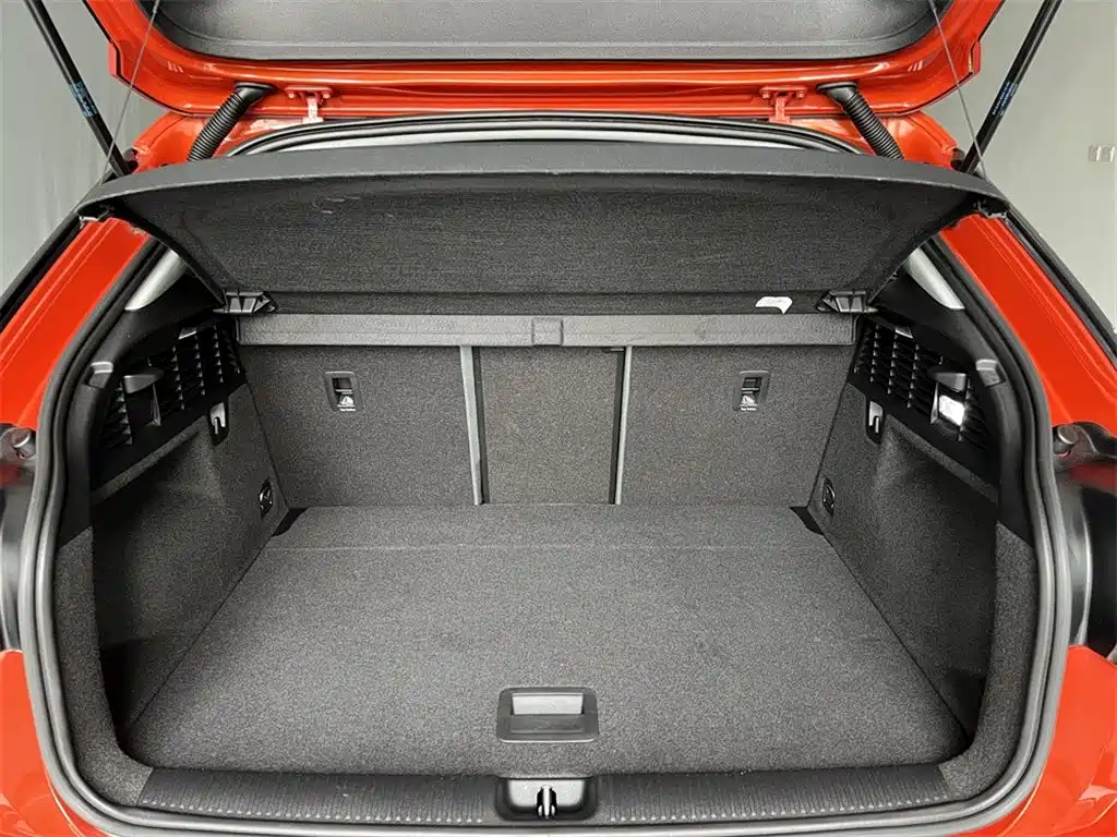 Audi Q2L 2019 2018 35 TFSI Fashion Elegance China V