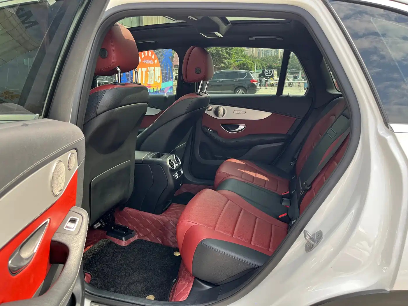 Mercedes-Benz GLC 2021 GLC 300 L 4MATIC Sporty фото 6