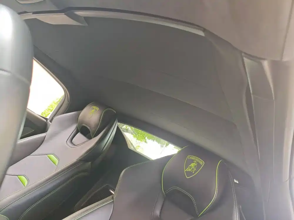 LAMBORGHINI HURACÁN