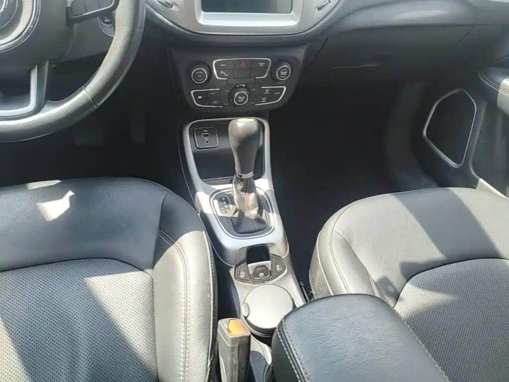Jeep Compass 2017 2017 200T Automatic Family Edition