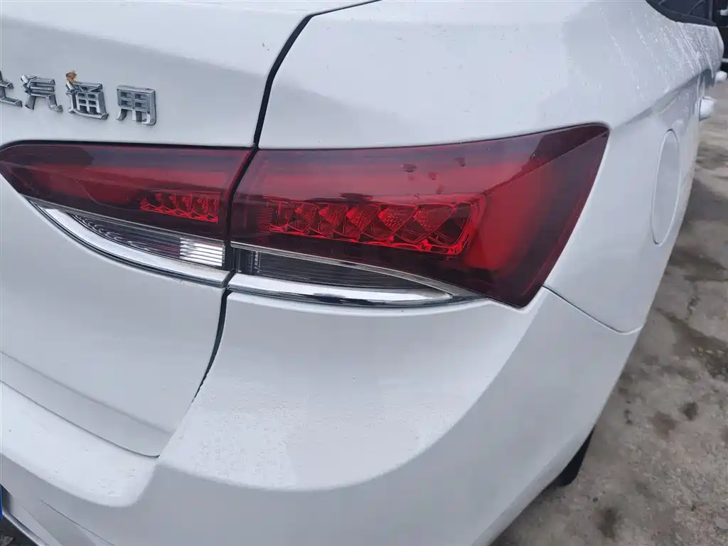 Buick Excelle 2018 15T Dual Clutch Elite (China V) фото 8
