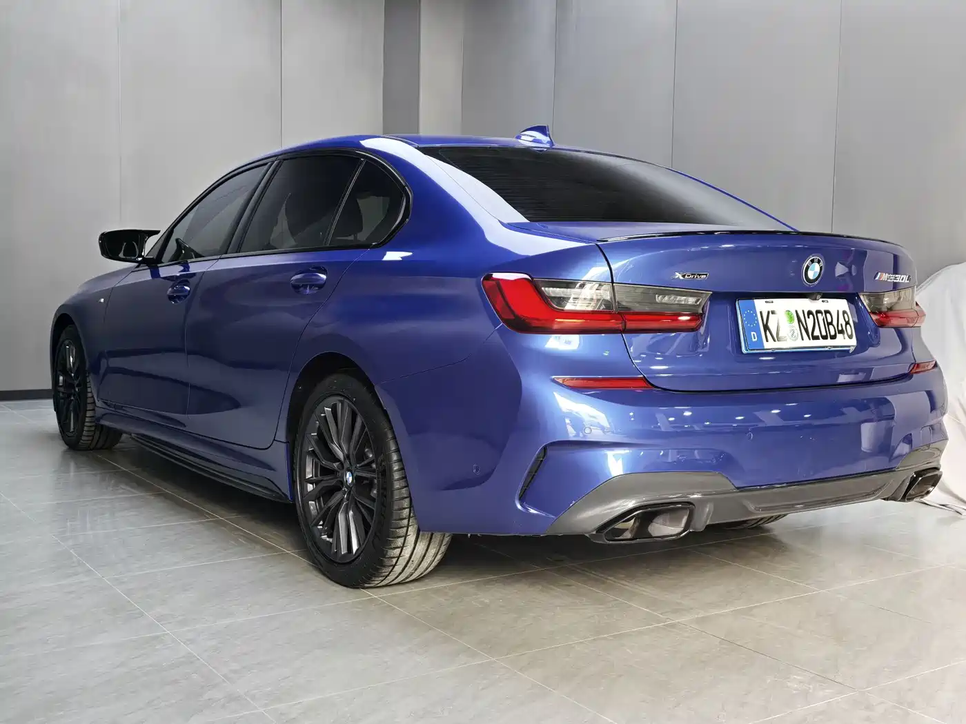 BMW 3 Series 2020 330Li xDrive M Sport Black Night Edition фото 18