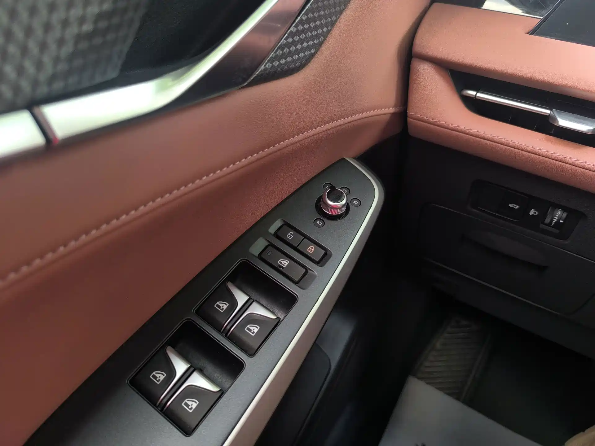 Фото 21 - Changan CS75 PLUS