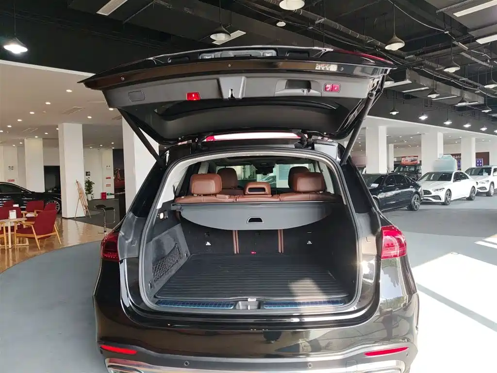 Mercedes-Benz GLE 2024 GLE 450 4MATIC Fashion фото 15