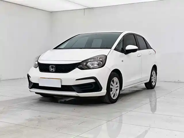Honda Fit 1.5L CVT, Модный комфорт