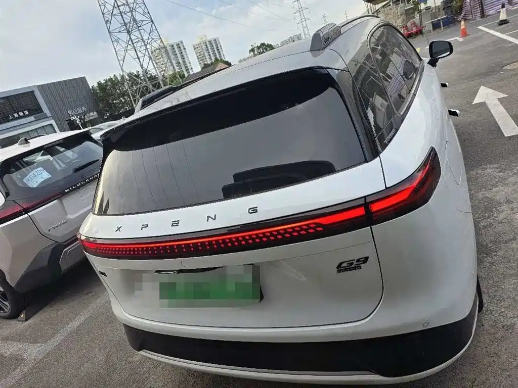 Фото 3 - XPeng G9