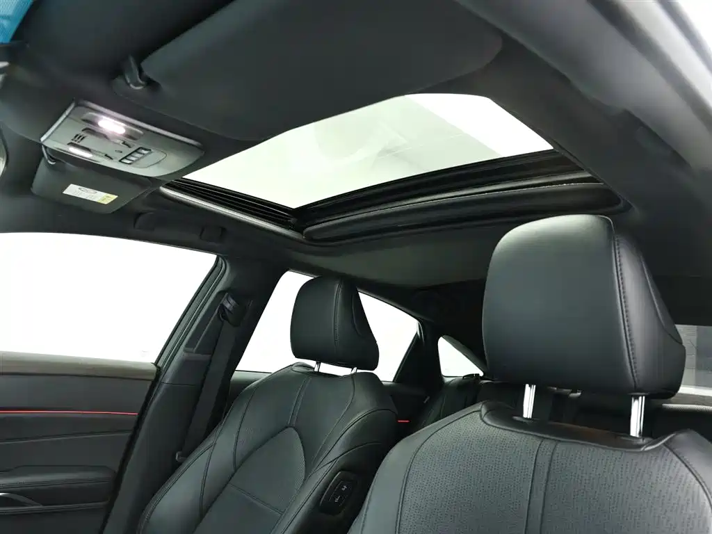 Toyota Avalon 2019 2.0L Luxury Edition (China VI) фото 13