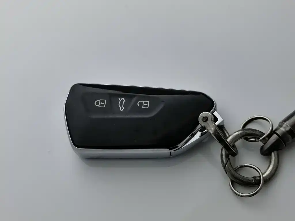 Volkswagen Golf 2025 2025 Facelift 300TSI Pro