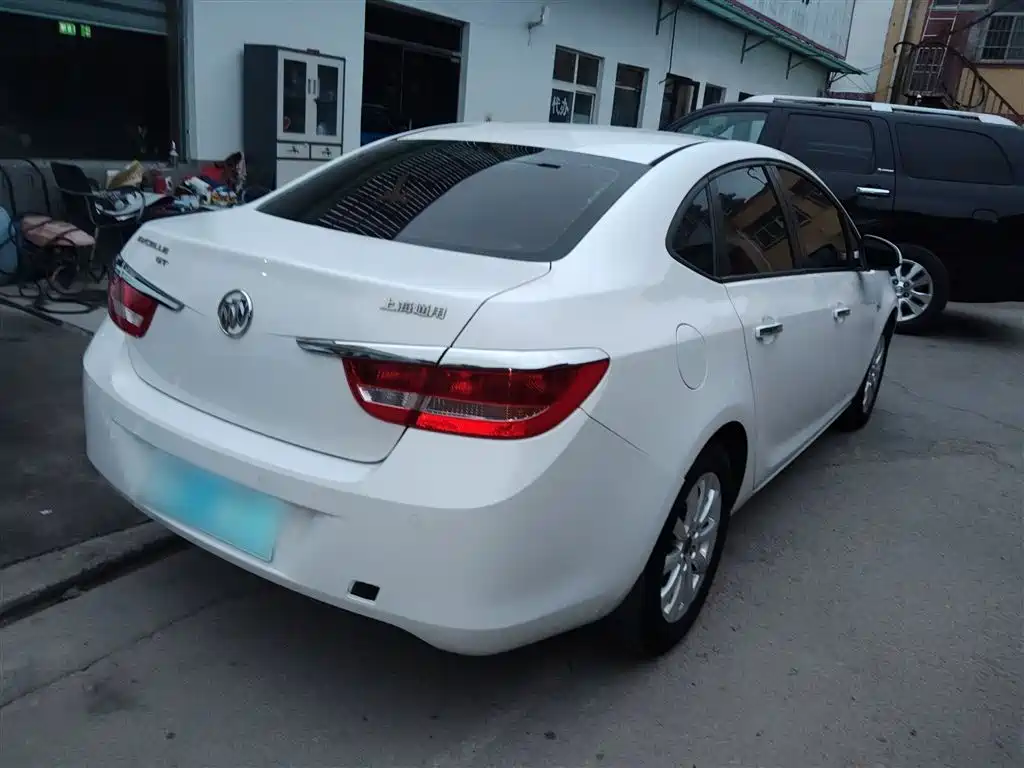 Buick Excelle 2013 GT 1.6L Automatic Fashion Edition фото 7