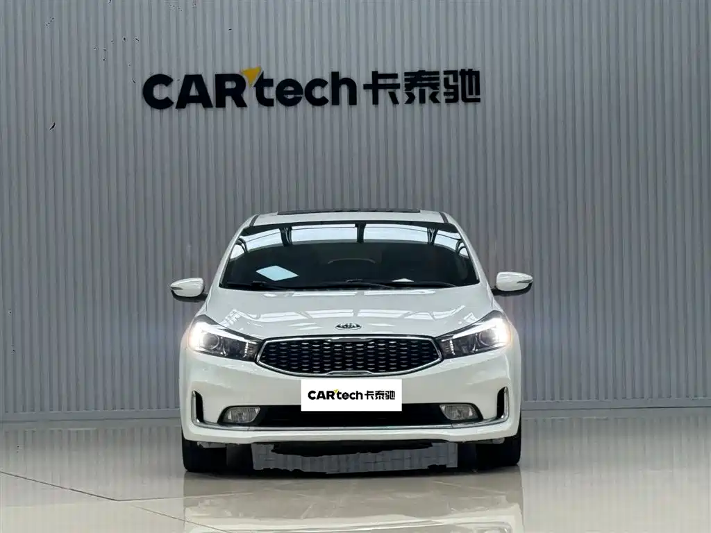 Kia K3 2017 1.6L Automatic 15th Anniversary Special GLS фото 2