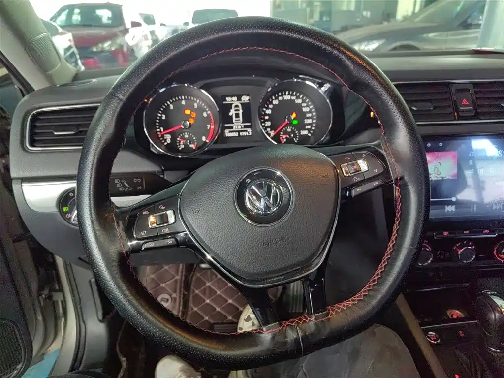 Volkswagen Sagitar 2018 280TSI DSG Comfort фото 11